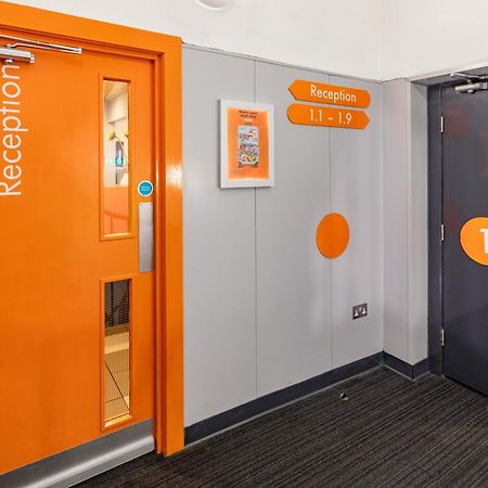 Easyhotel Edinburg Exteriör bild