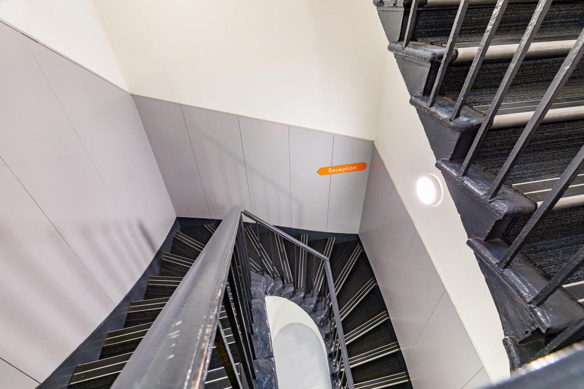 Easyhotel Edinburg Exteriör bild