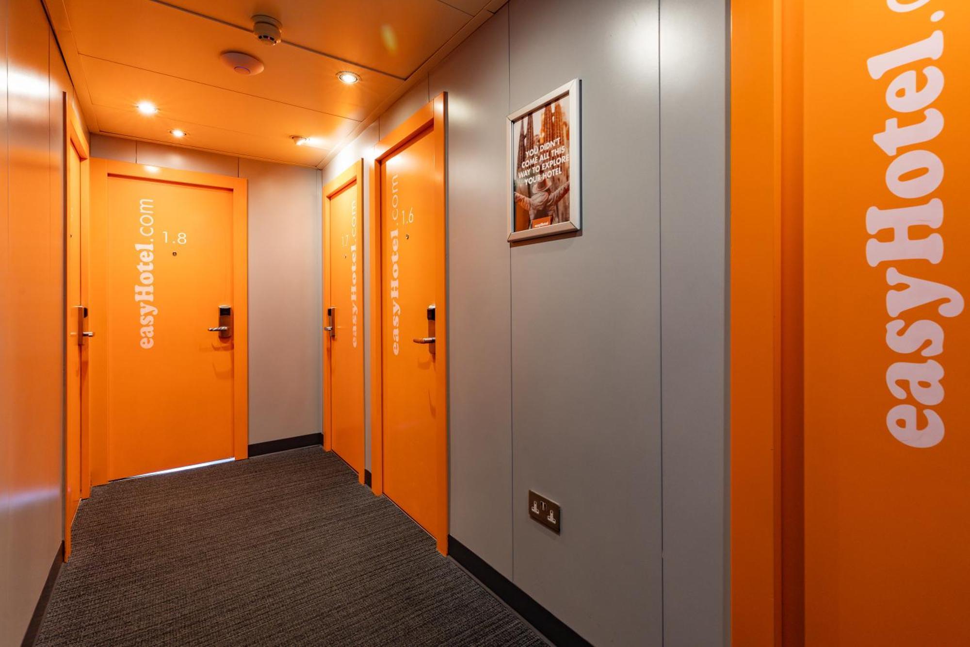 Easyhotel Edinburg Exteriör bild