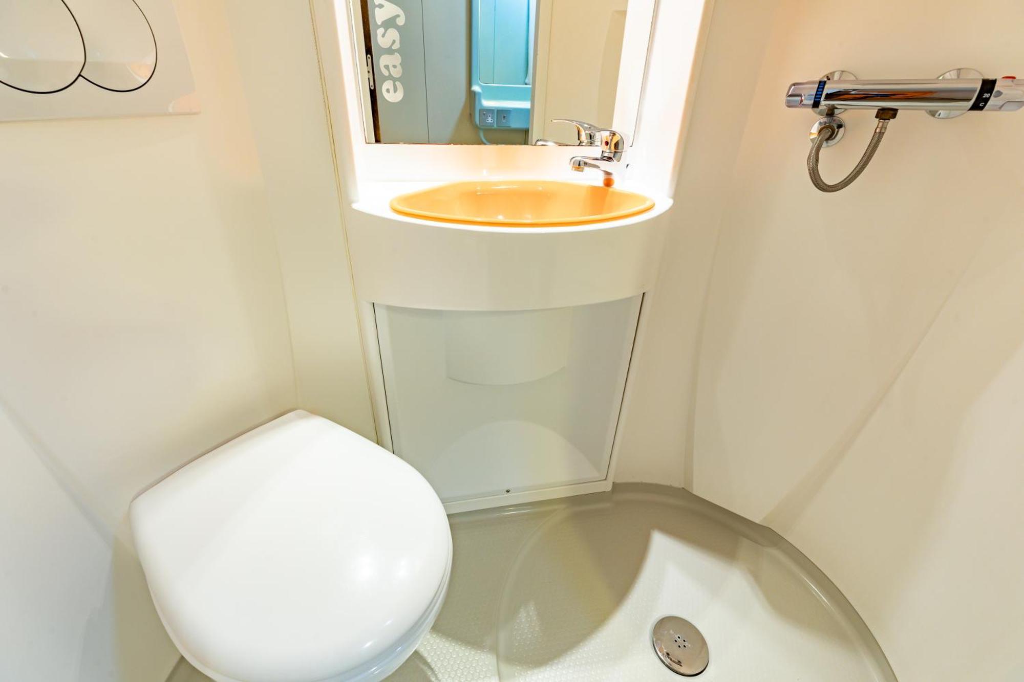 Easyhotel Edinburg Exteriör bild