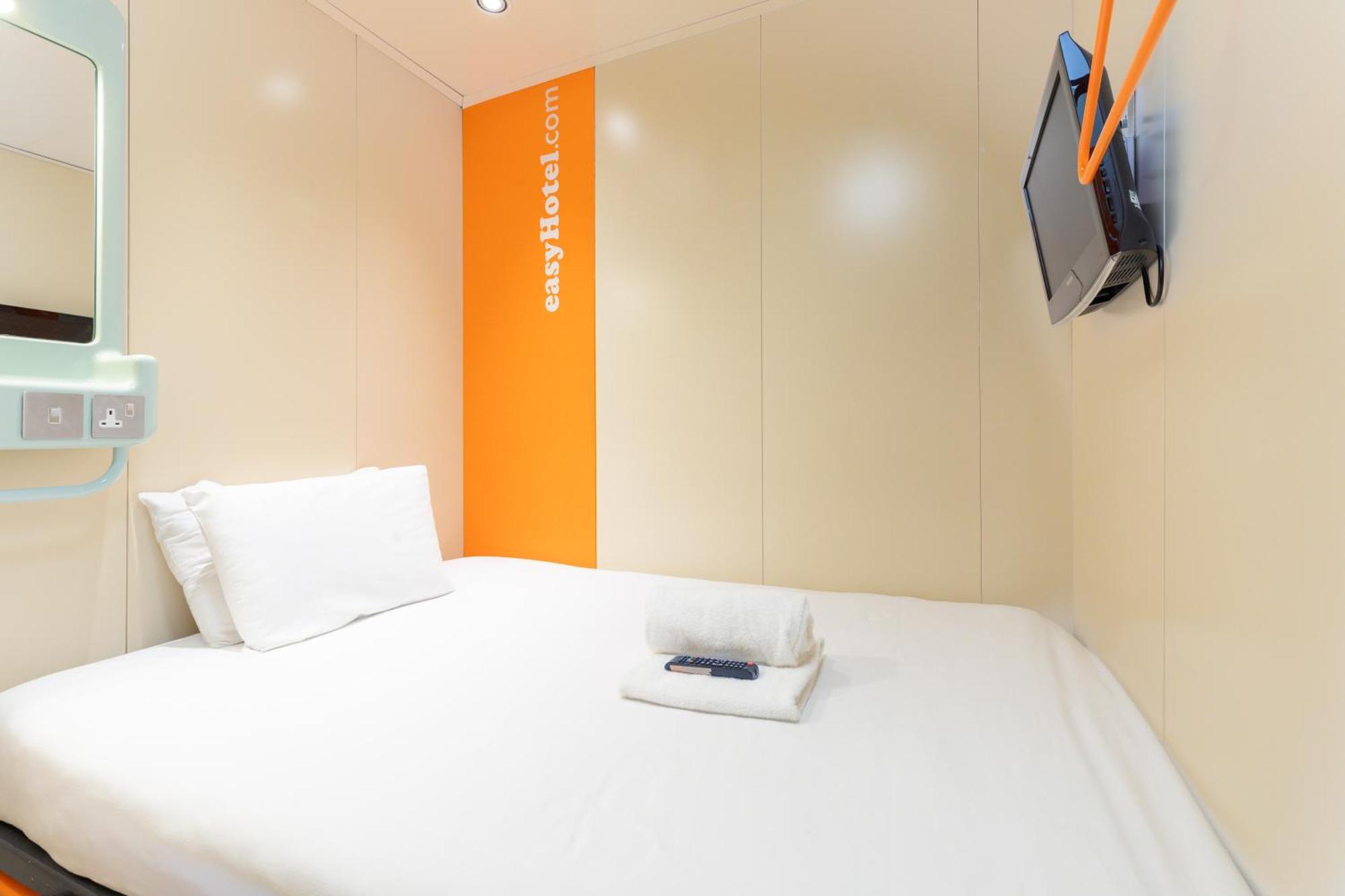 Easyhotel Edinburg Exteriör bild