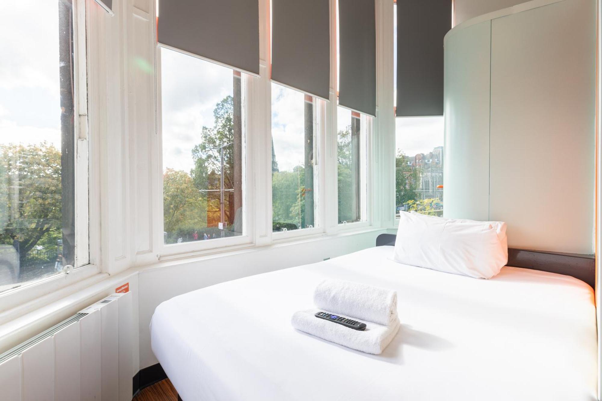 Easyhotel Edinburg Exteriör bild