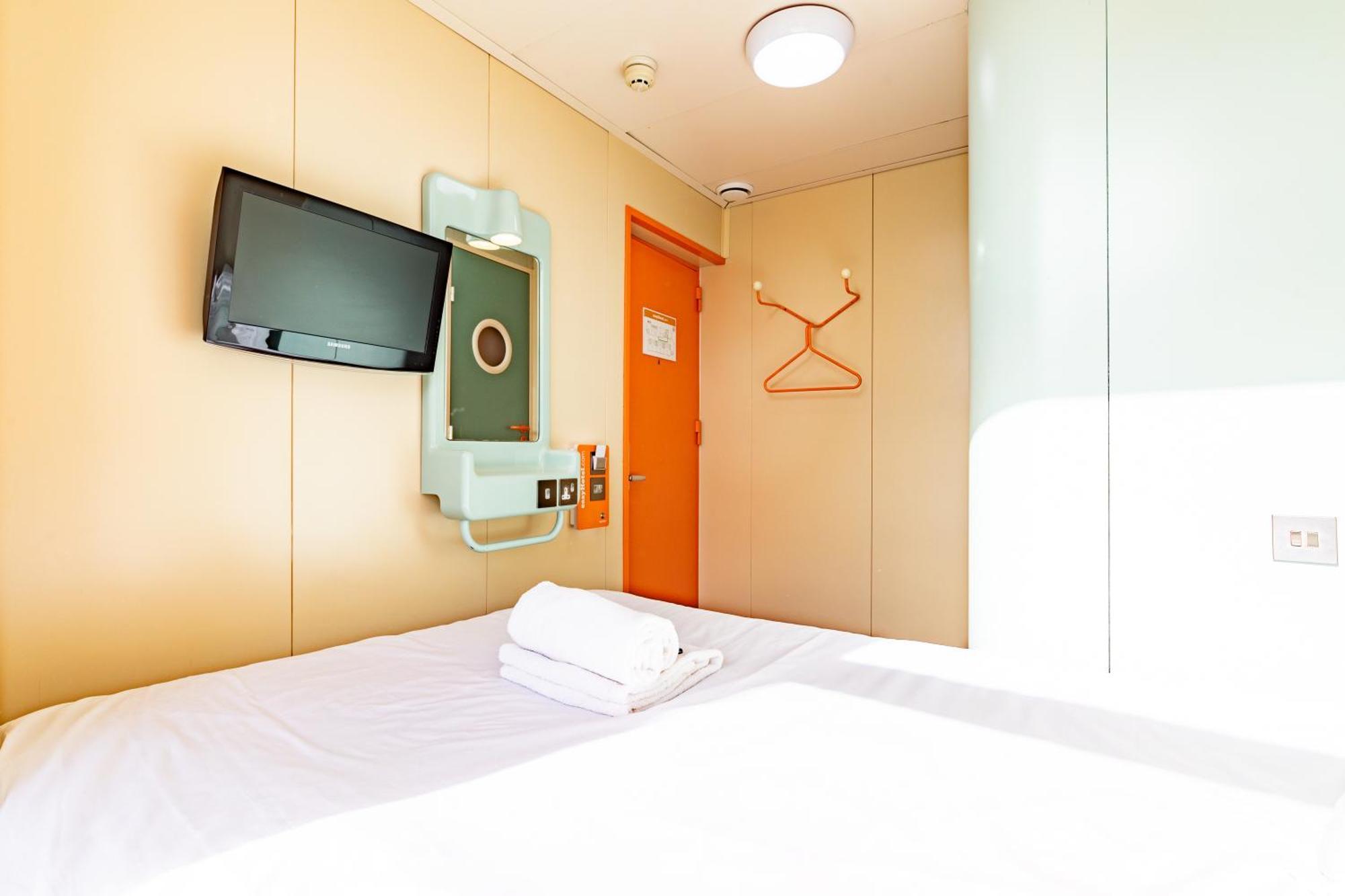 Easyhotel Edinburg Exteriör bild
